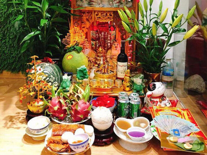 Quả thanh long với sắc màu đỏ thắm mang đến nhiều điều hạnh phúc